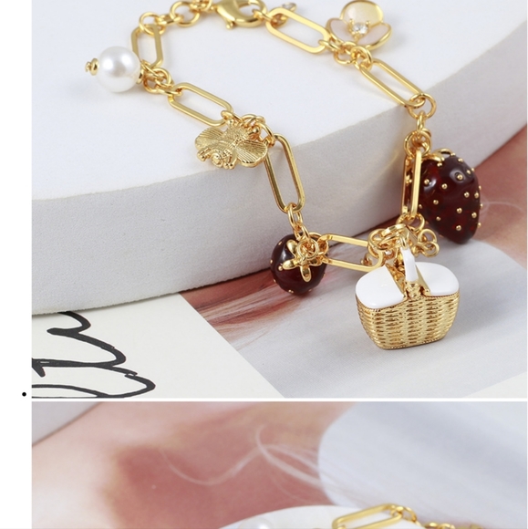 kate spade Jewelry - 🏷 Kate ♠️ Spade Strawberry Pearl bracelet